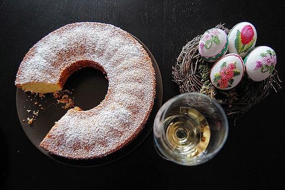 Nigella a'la Italiana włoska babka jogurtowa