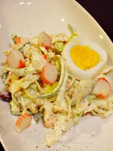 Sałatka z surimi