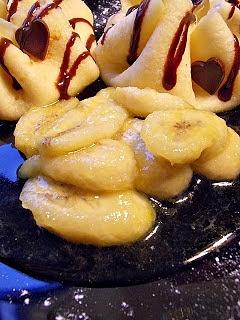 Naleśniki z karmelizowanym bananem