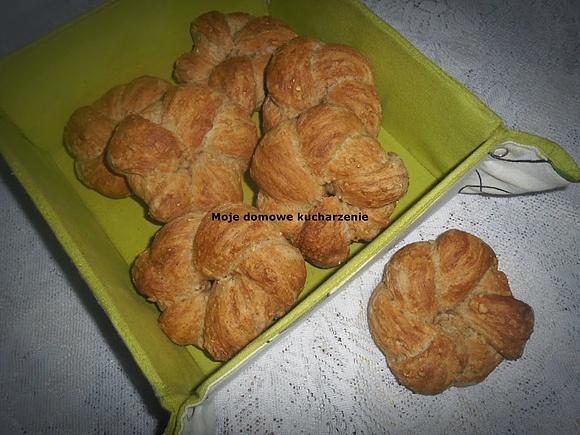 Bułeczki pszenno-otrębowe