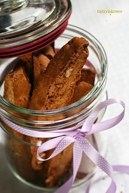 Kawowe biscotti z orzechami i gałką muszkatołową