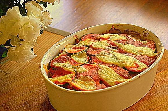 Dietetyczna lasagne z cukinią