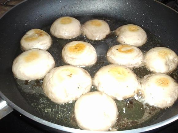 Faszerowane pieczarki