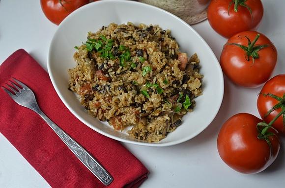 Risotto pieczarkowo-pomidorowe