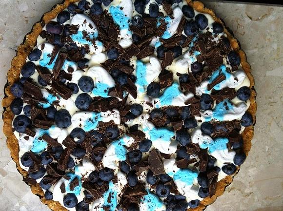 Tarta z piankami i gorzką czekoladą