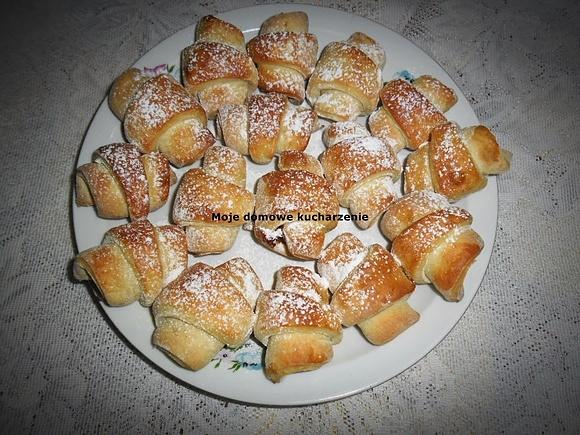 Mini rogaliki z marmoladą