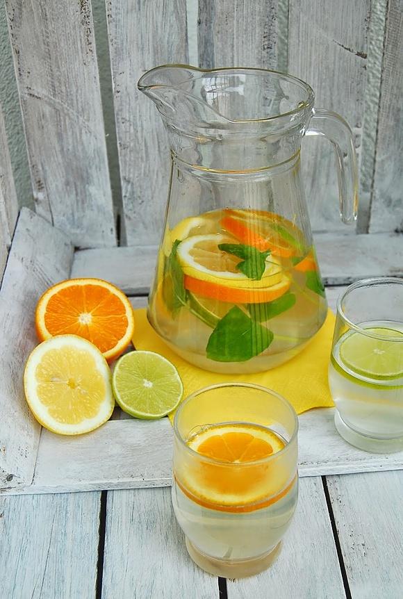 Imbirowo-cytrusowa lemoniada