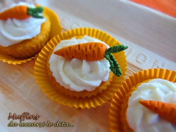 Muffins z marchewką i migdałami