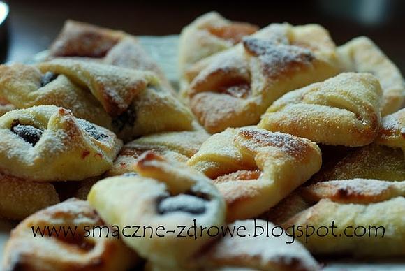 Ciasteczka rogaliki serowe z konfiturą