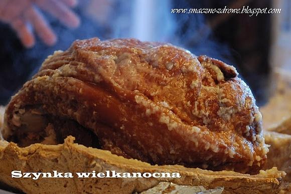 Szynka wielkanocna pieczona w chlebie