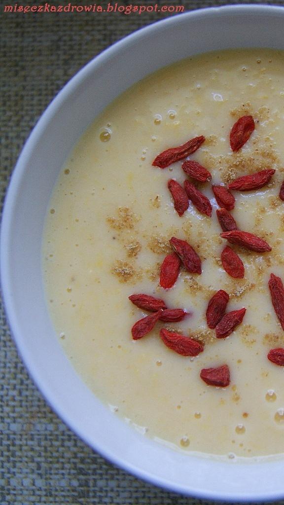 Owsianka bananowo-pomarańczowa