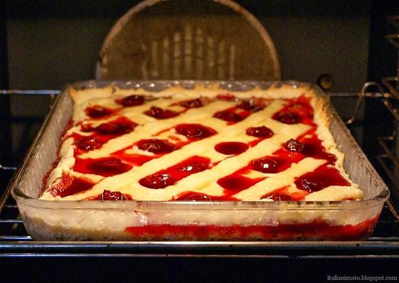 Tarta z ricottą i wiśniami
