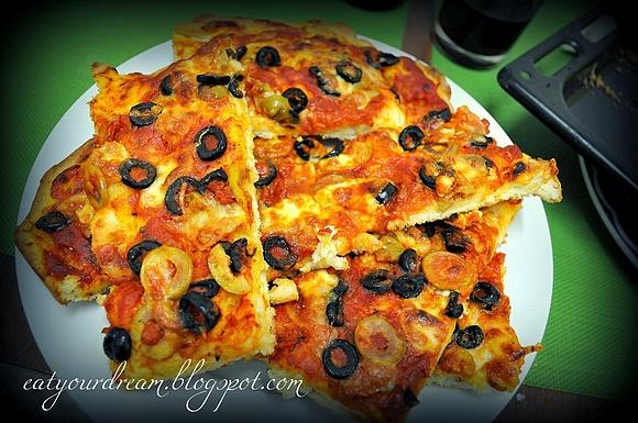 Domowa pizza włoska