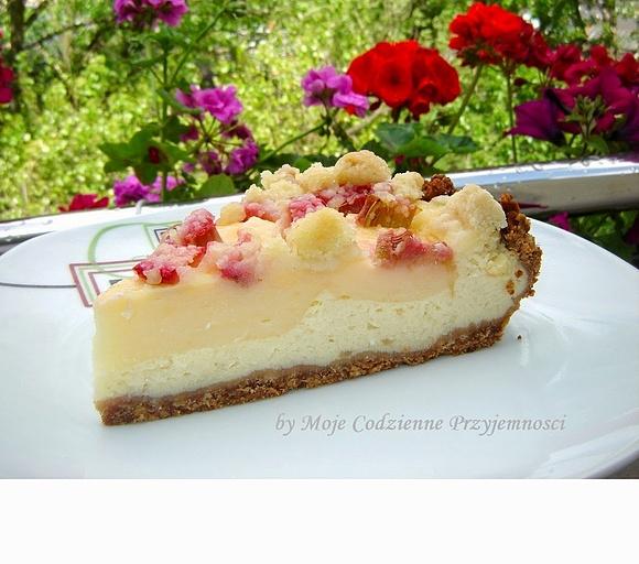 Tarta serowo-budyniowa z rabarbarem
