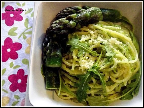 Makaron z pesto ze szparagów