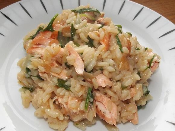 Risotto ze szpinakiem i łososiem