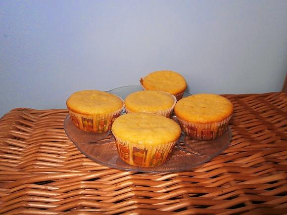 Jogurtowe muffinki z waniliową nutą