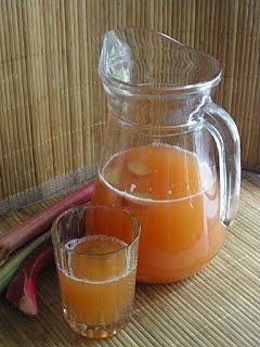 Kompot z rabarbaru z nutką wanilii