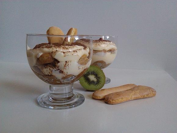 Maj i wiosenne fascynacje - tiramisu na poprawę nastroju