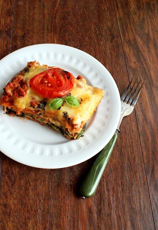 Lazania bolognese ze szpinakiem