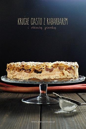 Kruche ciasto z rabarbarem i malinową pianką