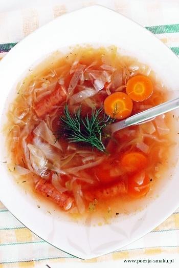 Zupa z młodej kapusty