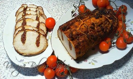 Schab pieczony z suszonymi pomidorami