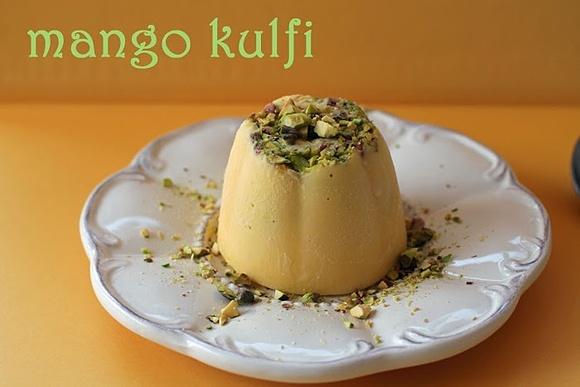 Mango kulfi kremowe z orzechami pistacjowymi