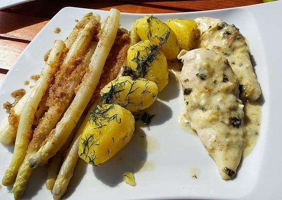 Cytrynowy kurczak: szybki pomysł na lekki obiad