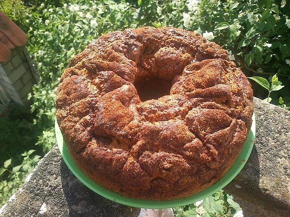 Cynamonowe ciasto z żurawiną – szybki przepis na wyjątkowe ciasto