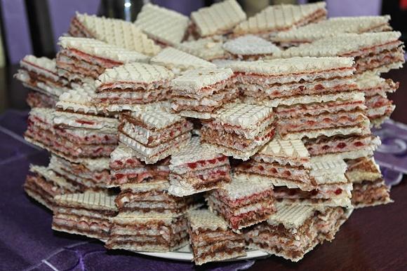 Wafle domowe przepis na proste słodkie wafle