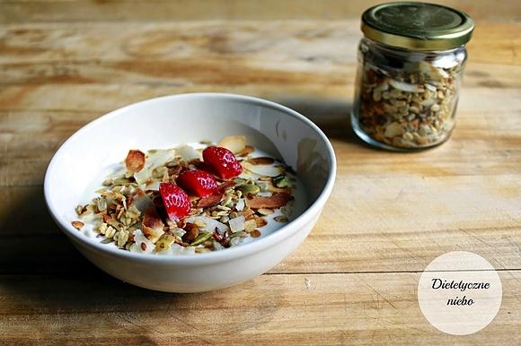 Kokosowa granola bez cukru