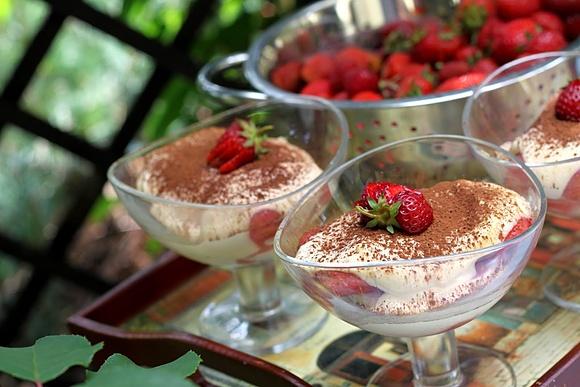 Truskawkowe tiramisu