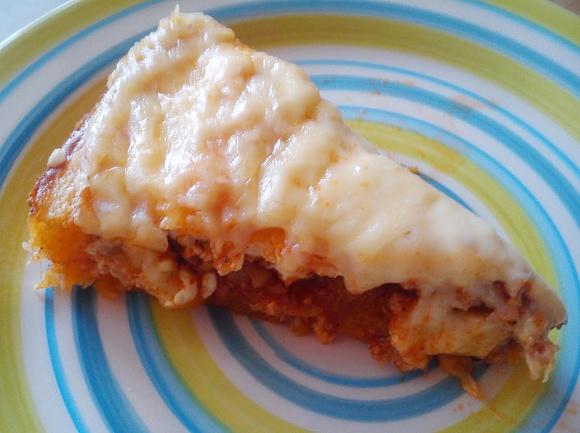 Tarta z mięsem i pieczarkami