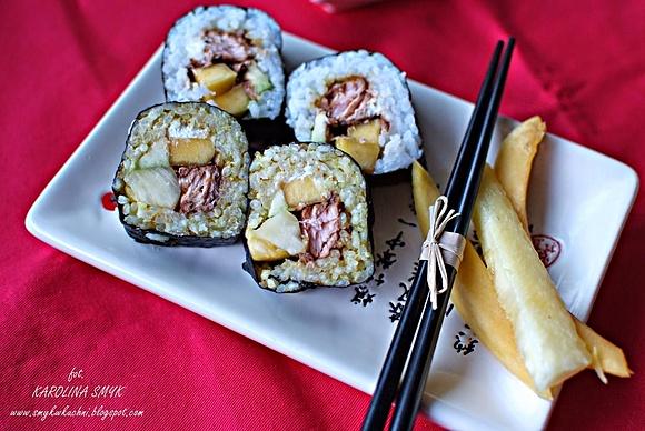 Grillowane sushi z łososiem norweskim