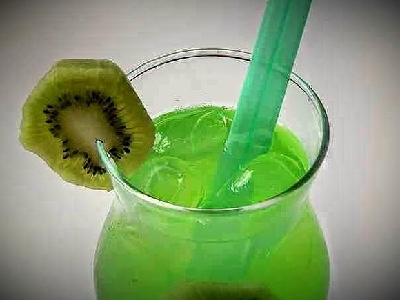 Lemoniada z kiwi