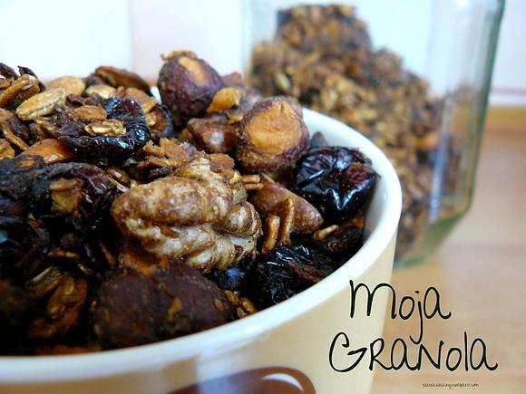Granola z orzechami, żurawiną i pistacjami - łatwy przepis