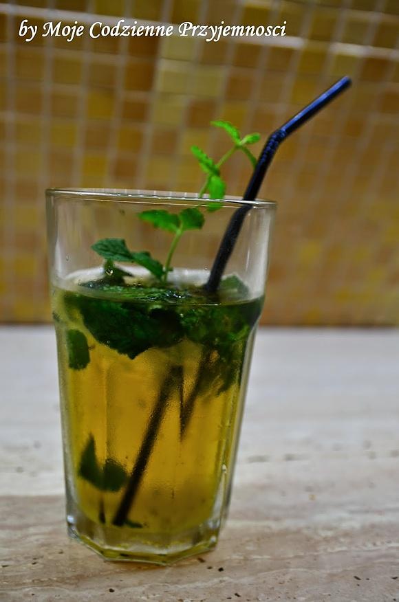 Mojito z mięty truskawkowej