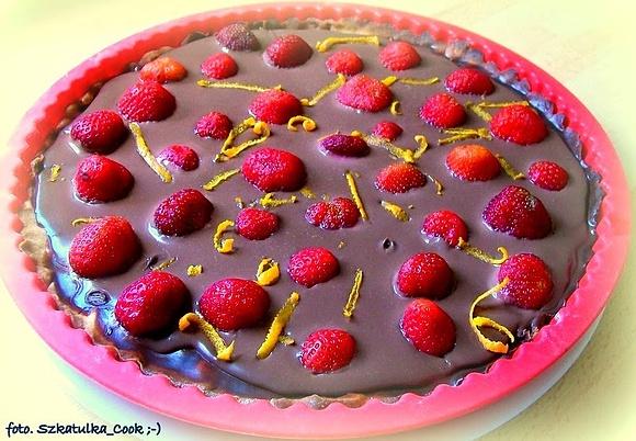 Tarta czekoladowo-truskawkowa