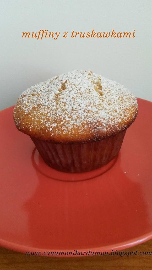 Muffiny z truskawkami