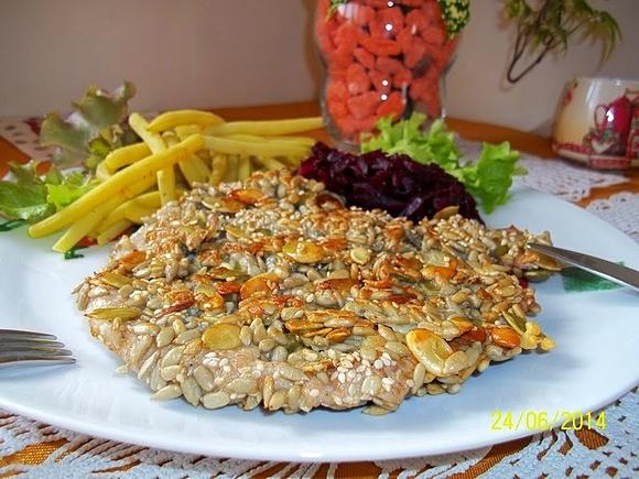 Schabowe w ziarnach - aromatyczne kotlety z ziaren słonecznika, dyni i sezamu