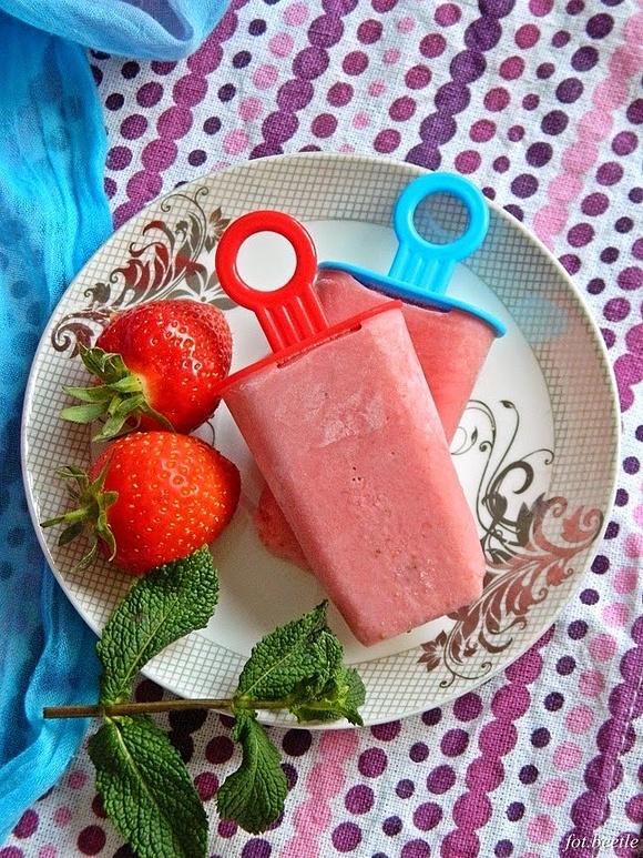 Lody truskawkowo-jogurtowe