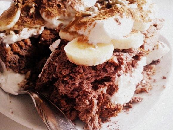 Ciasto fasolowe z żurawiną - brownie z fasoli i owocami