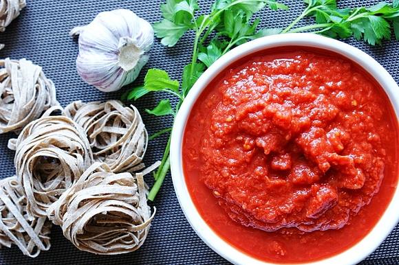 Pasta z pomidorami na szybki obiad