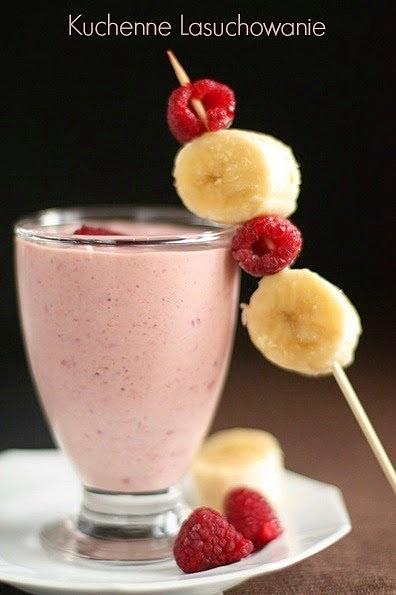 Koktajl bananowy z malinami