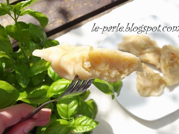 Pierogi z czerwoną soczewicą