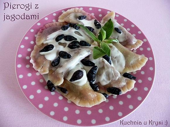 Pierogi z jagodami