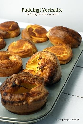 Puddingi Yorkshire do mięs w sosie