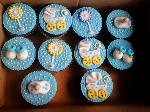 Cupcakes na chrzest