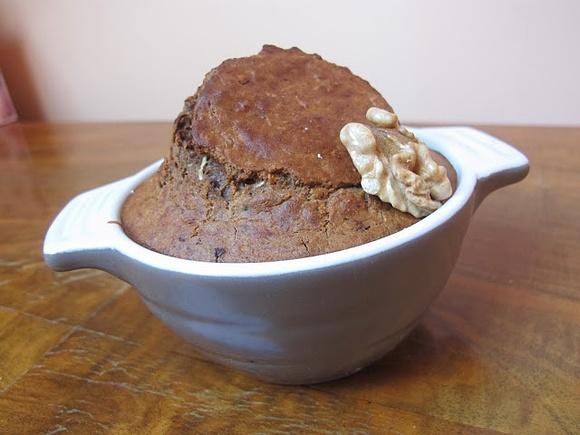 Muffin cukiniowo-marchwiowy z czekoladą